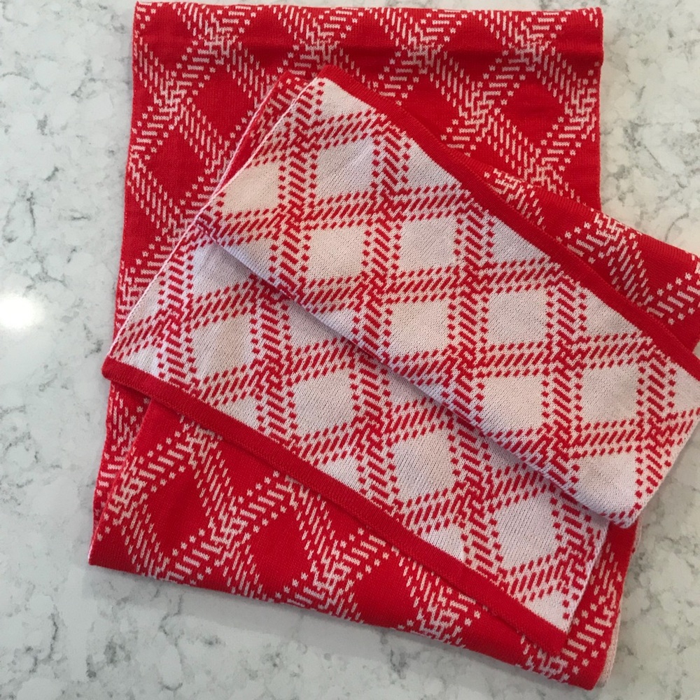 Vera Bradley knit red and white reversible scarf.